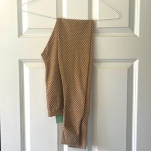 Cute beige and black HM leggings